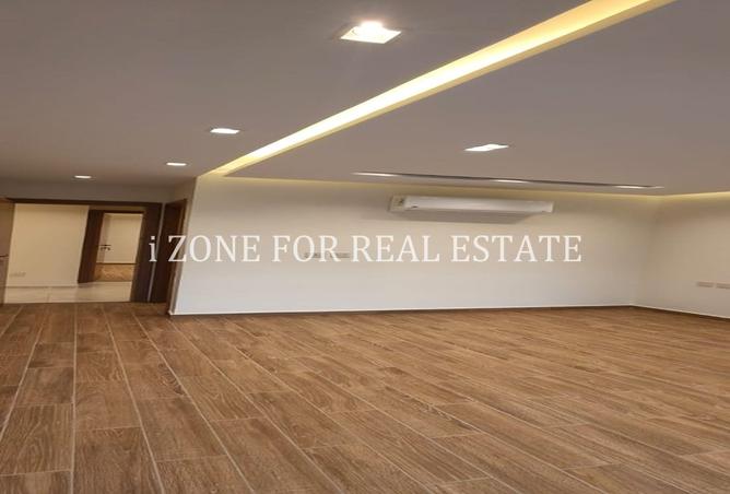 8400972 - Property Image 2