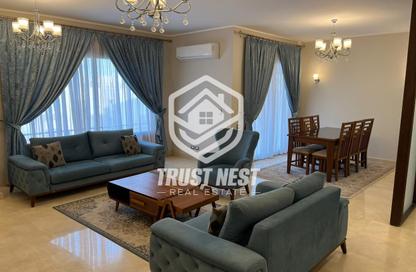 شقة - 2 غرف نوم - 2 حمامات للايجار في فيلدج جيت - المستثمرين الجنوبية - مدينة القاهرة الجديدة - القاهرة