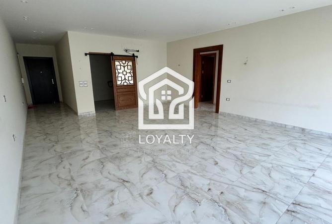 7946005 - Property Image 2
