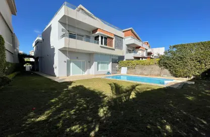 تاون هاوس - 4 غرف نوم - 4 حمامات للبيع في دريم لاند - طريق الواحات - مدينة 6 أكتوبر - الجيزة