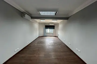 Office Space - Studio - 2 Bathrooms for rent in Maadi - Hay El Maadi - Cairo