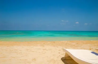 (بنتهاوس  (روف - 2 غرف نوم - 2 حمامات للبيع في سيشيل - راس الحكمة - الساحل الشمالي