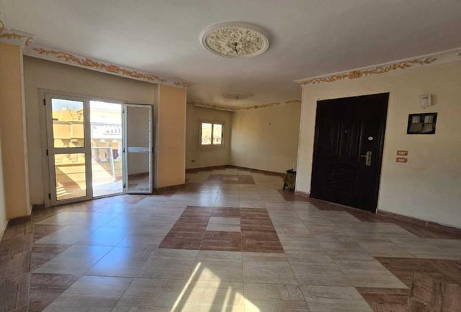 8404959 - Property Image 2