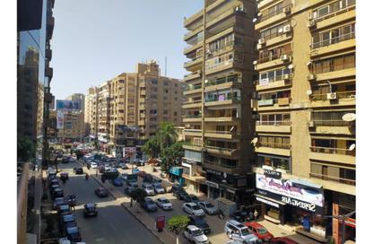 Shop - Studio - 7+ Bathrooms for sale in Lebanon St. - Mohandessin - Giza