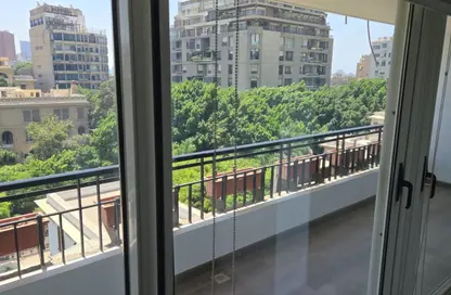 Apartment - 3 Bedrooms - 2 Bathrooms for rent in Zamalek - Cairo