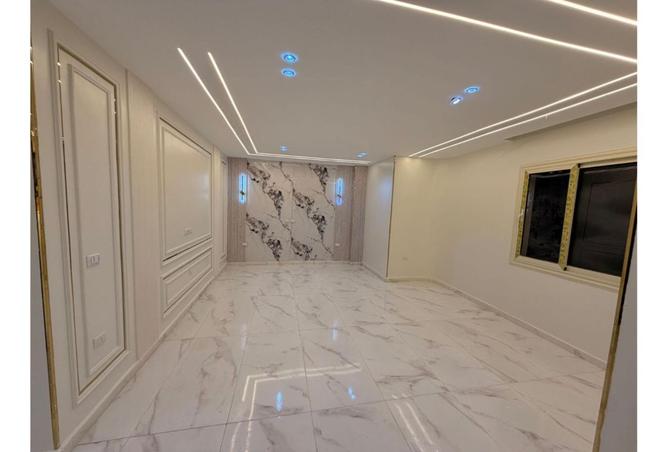 8092912 - Property Image 2