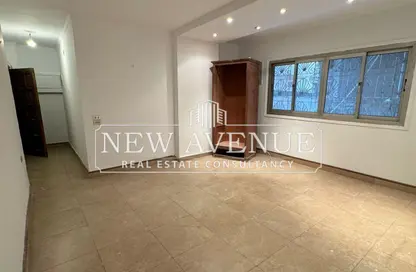 Clinic - Studio - 1 Bathroom for sale in Nabil Al Wakkad St. - Ard El Golf - Heliopolis - Masr El Gedida - Cairo