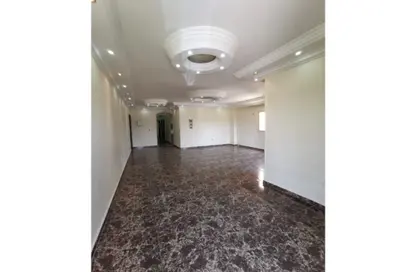Apartment - 3 Bedrooms - 2 Bathrooms for sale in Al Founoun St. - 9th District - Obour City - Qalyubia