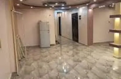 Apartment - 2 Bedrooms - 1 Bathroom for sale in Al Mansoura - Al Daqahlya
