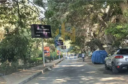 Apartment - 4 Bedrooms - 3 Bathrooms for sale in Degla Square - Degla - Hay El Maadi - Cairo