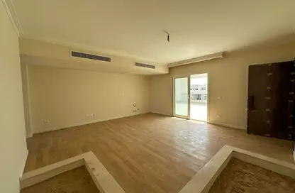Apartment - 3 Bedrooms - 3 Bathrooms for sale in Pyramids Hills - Cairo Alexandria Desert Road - 6 October City - Giza