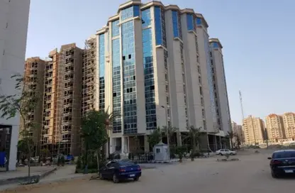 Apartment - 3 Bedrooms - 3 Bathrooms for sale in Bavaria Town - Zahraa El Maadi - Hay El Maadi - Cairo