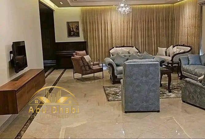 8480814 - Property Image 3