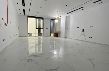 Office Space - Studio - 1 Bathroom for rent in Hyde Park - 5th Settlement Compounds - The 5th Settlement - New Cairo City - Cairo