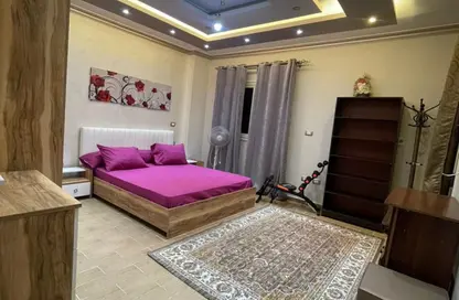 شقة - 2 غرف نوم - 2 حمامات للايجار في حى القرنفل - التجمع الخامس - مدينة القاهرة الجديدة - القاهرة