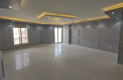 Office Space - Studio - 2 Bathrooms for rent in Hay El Maadi - Cairo