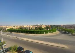 شقة - 3 غرف نوم - 3 حمامات للبيع في حي النادي - مدينة الشروق - القاهرة