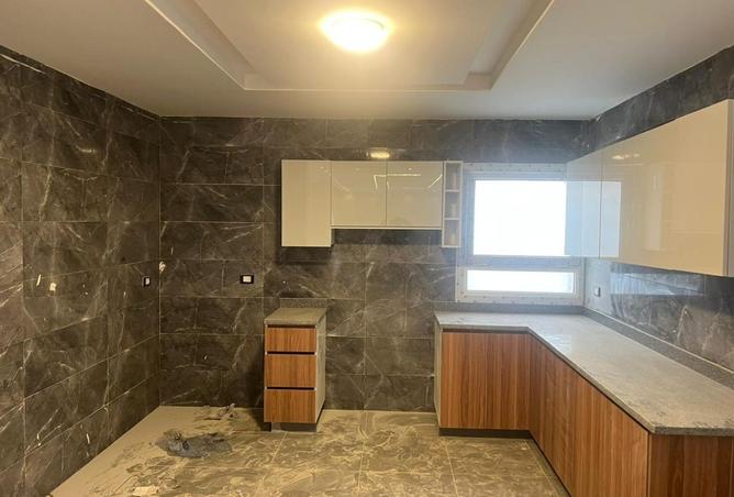 8229737 - Property Image 2