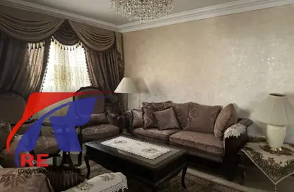 شقة - 3 غرف نوم - 3 حمامات للبيع في شارع امتداد مكرم عبيد - مساكن المهندسين - مدينة نصر - القاهرة