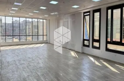 مساحات مكتبية - استوديو - 2 حمامات للايجار في ميدان مصطفى بغدادي - الحي الثالث - التجمع الخامس - مدينة القاهرة الجديدة - القاهرة مساحات مكتبية - استوديو - 2 حمامات للايجار في ميدان مصطفى بغدادي - الحي الثالث - التجمع الخامس - مدينة القاهرة الجديدة - القاهرة