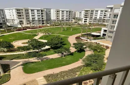 Apartment - 2 Bedrooms - 2 Bathrooms for sale in Hyde Park - 5th Settlement Compounds - The 5th Settlement - New Cairo City - Cairo
