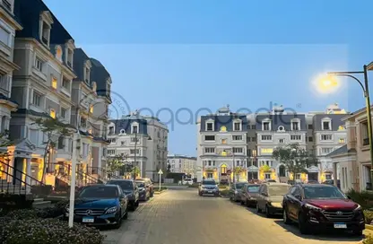 (بنتهاوس  (روف - 3 غرف نوم - 2 حمامات للبيع في ماونتن فيو هايد بارك - كمبوندات التجمع الخامس - التجمع الخامس - مدينة القاهرة الجديدة - القاهرة