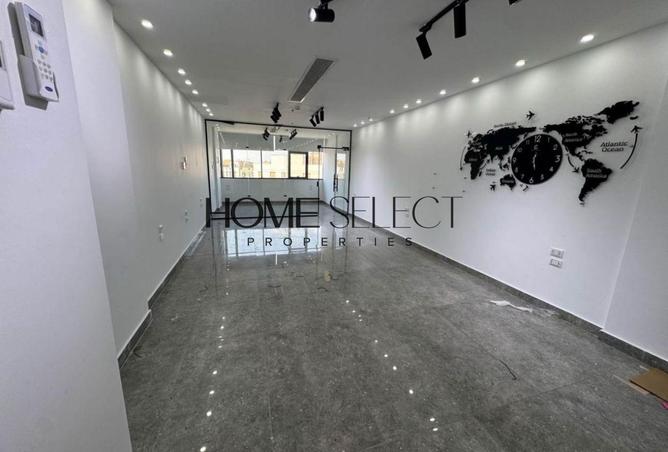 8372385 - Property Main Image