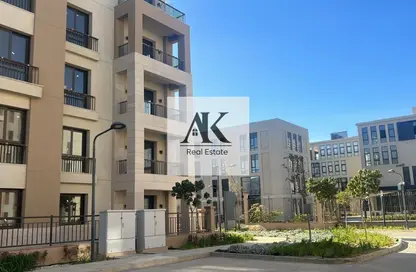 Townhouse - 3 Bedrooms - 4 Bathrooms for sale in District 5 - 5th Settlement Compounds - The 5th Settlement - New Cairo City - Cairo