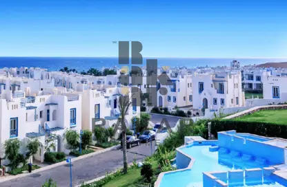Chalet - 2 Bedrooms - 2 Bathrooms for sale in Mountain View - Ras Al Hekma - North Coast