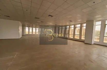 مساحات مكتبية - استوديو - 5 حمامات للايجار في الرحاب - مدينة القاهرة الجديدة - القاهرة