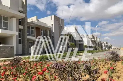 Townhouse - 4 Bedrooms - 4 Bathrooms for sale in Al Maqsad - New Capital Compounds - New Capital City - Cairo Townhouse - 4 Bedrooms - 4 Bathrooms for sale in Al Maqsad - New Capital Compounds - New Capital City - Cairo