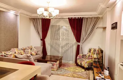 Apartment - 2 Bedrooms - 1 Bathroom for sale in Al Fath St. - Fleming - Hay Sharq - Alexandria