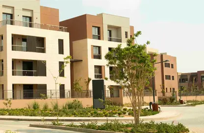 Apartment - 2 Bedrooms - 3 Bathrooms for sale in District 5 - 5th Settlement Compounds - The 5th Settlement - New Cairo City - Cairo