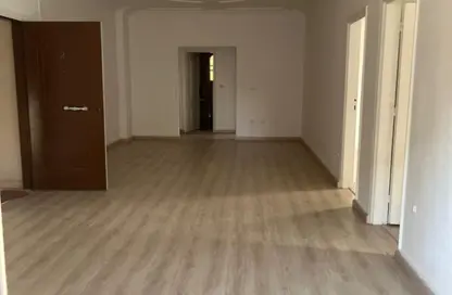 Apartment - 3 Bedrooms - 2 Bathrooms for rent in Area G - Ganoob El Acadimia - New Cairo City - Cairo