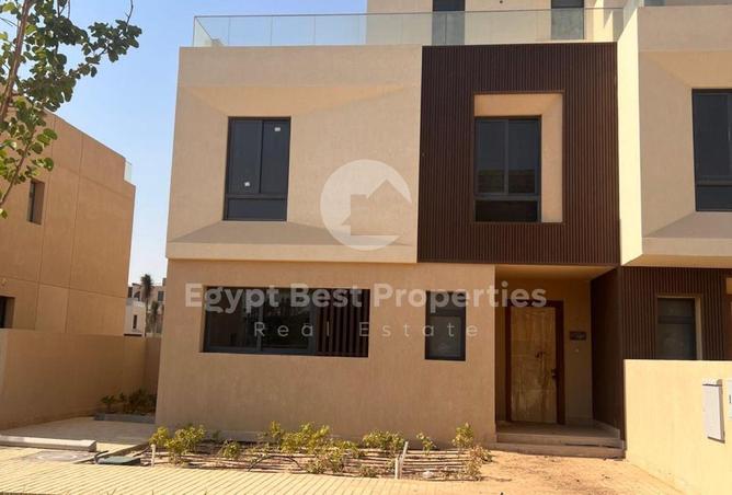 8303827 - Property Image 3