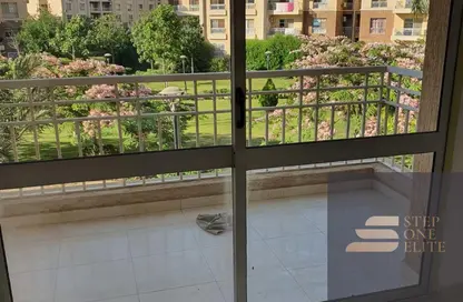 Apartment - 3 Bedrooms - 2 Bathrooms for sale in Sarai - Mostakbal City Compounds - Mostakbal City - Future City - Cairo