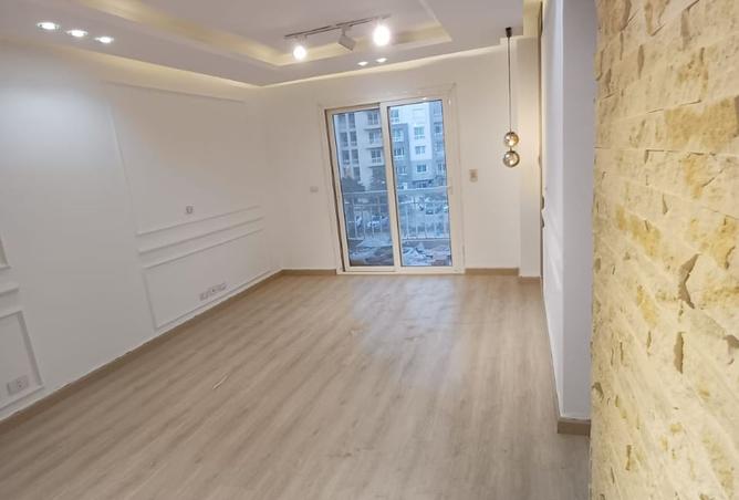 8435715 - Property Image 2