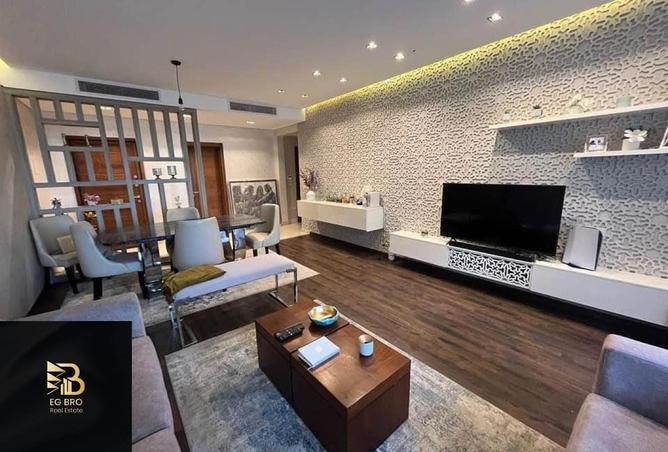 8326521 - Property Image 2