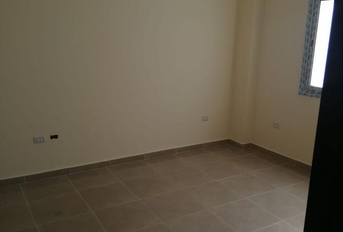 8091812 - Property Image 3