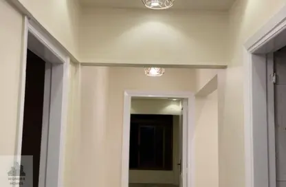 Apartment - 3 Bedrooms - 2 Bathrooms for sale in Hussein Sedki Bath - Maadi - Hay El Maadi - Cairo