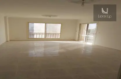 Apartment - 3 Bedrooms - 2 Bathrooms for sale in Madinaty - Cairo