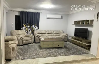 Apartment - 3 Bedrooms - 2 Bathrooms for sale in Ahmed Fakhry St. - 6th Zone - Nasr City - Cairo