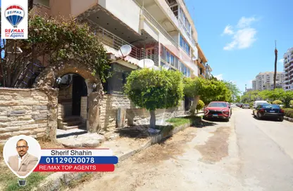 Chalet - 3 Bedrooms - 2 Bathrooms for rent in Corniche Al Maamoura - Al Maamoura - Hay Than El Montazah - Alexandria