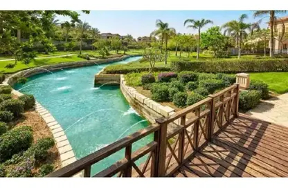 Villa - 3 Bedrooms - 4 Bathrooms for sale in Swan Lake Residence - 5th Settlement Compounds - The 5th Settlement - New Cairo City - Cairo