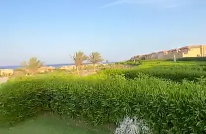 تاون هاوس - 4 غرف نوم - 5 حمامات للبيع في تلال السخنة - العين السخنة - السويس