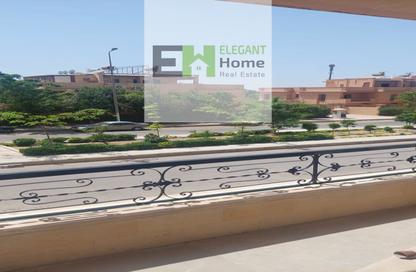 شقة - 3 غرف نوم - 2 حمامات للبيع في حى اسكان الجامعه الامريكية - كمبوندات التجمع الخامس - التجمع الخامس - مدينة القاهرة الجديدة - القاهرة
