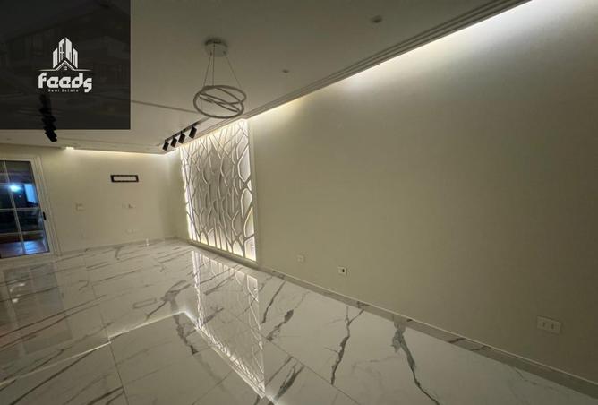 8188163 - Property Main Image