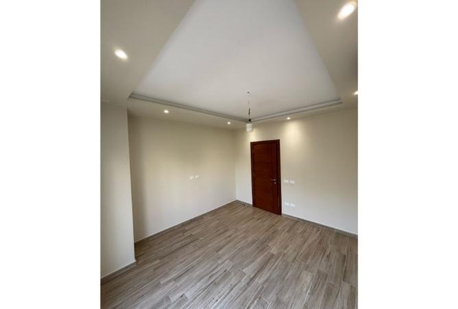 7937050 - Property Image 2