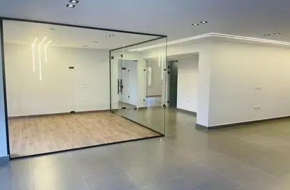 Office Space - Studio - 3 Bathrooms for rent in Mohandessin - Giza