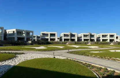 Townhouse - 4 Bedrooms - 3 Bathrooms for sale in Sun Capital - Fayoum Desert road - 6 October City - Giza